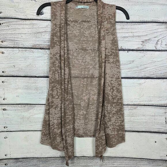 Maurices Taupe Patterned Open Front Vest Size L - Picture 3 of 8